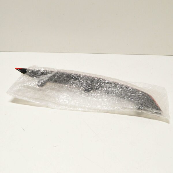 NEW AUDI A3 8V REAR BUMPER LEFT REFLECTOR 8V5945105C ORIGINAL - Image 2