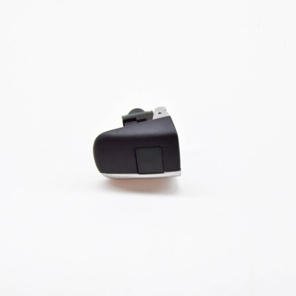 NEW MERCEDES-BENZ C W202 FRONT DOOR INFRARED RECEIVER LHD A2027602377 ORIGINAL - Image 2