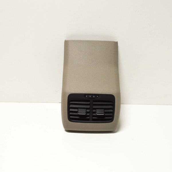 NEW VOLKSWAGEN GOLF MK7 REAR CENTER CONSOLE AIR VENT 5GE864298BZA2 - Image 2