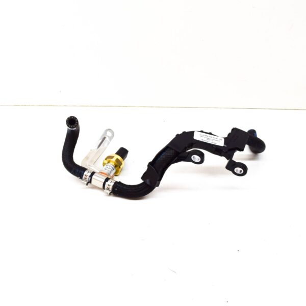 NEW MB GL X164 ENGINE FUEL FILTER TO FUEL PUMP HOSE A6420706181 ORIGINAL - Image 2