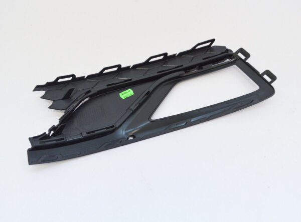 NEW VOLKSWAGEN GOLF MK7 FRONT BUMPER LEFT GRILLE 5G0853665K9B9 ORIGINAL - Image 2