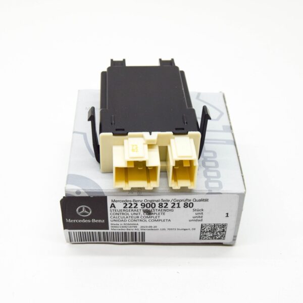 NEW MERCEDES-BENZ E W213 REAR SEAT CONTROL UNIT A222900822180 ORIGINAL - Image 2
