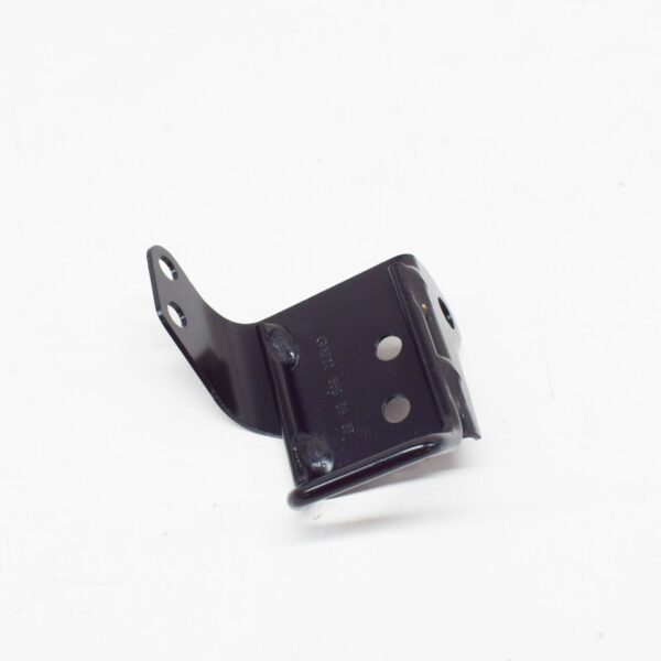 NEW MB E W211 REAR RIGHT OUTSIDE ISOFIX CHILD SEAT ANCHORAGE A2118600887 - Image 2