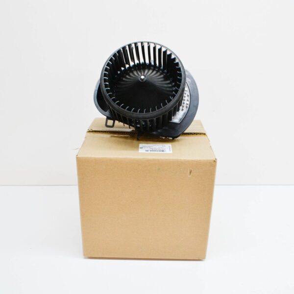 NEW VW TOUAREG 7P HEATER BLOWER FAN RHD 7P0820021G ORIGINAL - Image 2