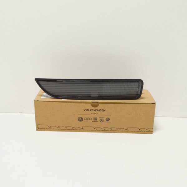 NEW VW BEETLE REAR BUMPER LEFT SIDE REVERSE LIGHT 1C0941071G - Image 2