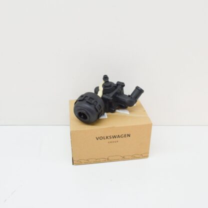 NEW VW AMAROK COOLING SYSTEM REGULATING VALVE 059121737AR - Image 2