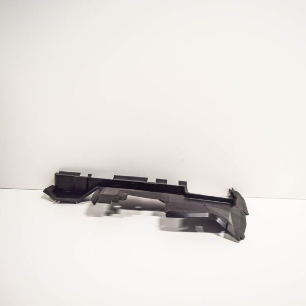 NEW AUDI A4 B8 RIGHT AIR GUIDE 8K0121284G - Image 2