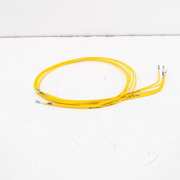NEW VOLKSWAGEN GOLF MK5 CONNECTOR X5 REPAIR WIRE SET YELLOW 000979009EA ORIGINAL - Image 2