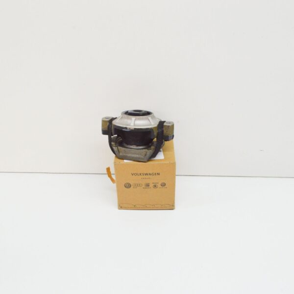 NEW AUDI A8 D3 GEARBOX TRANSMISSION MOUNT 4E0399151AP ORIGINAL - Image 2