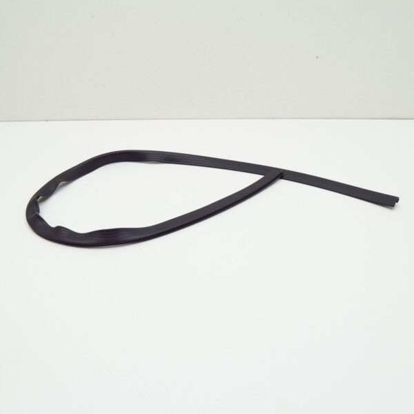 NEW VW TOUAREG 7P REAR SUNROOF GLASS SEAL 7P0877913 ORIGINAL - Image 2