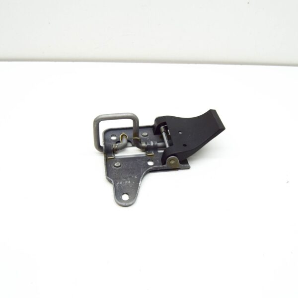 NEW SKODA OCTAVIA 5E MK3 UPPER BONNET LOCK 5E0823186E ORIGINAL - Image 2