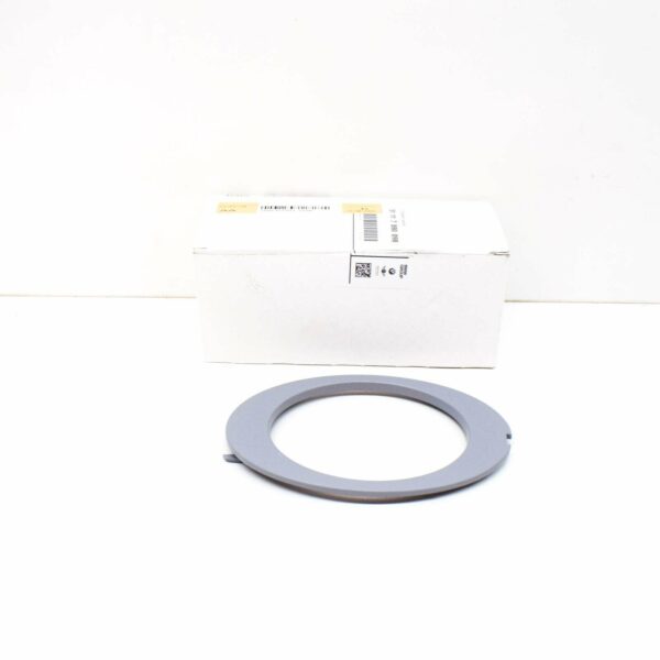 NEW BMW 3 E46 RIGHT FOG LIGHT SURROUND TRIM 51117890098 7890098 2004 - Image 2