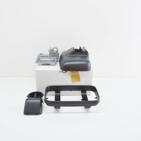 NEW VW TRANSPORTER T5 FRONT DOOR MIRROR HOUSING 7F0857547B - Image 2