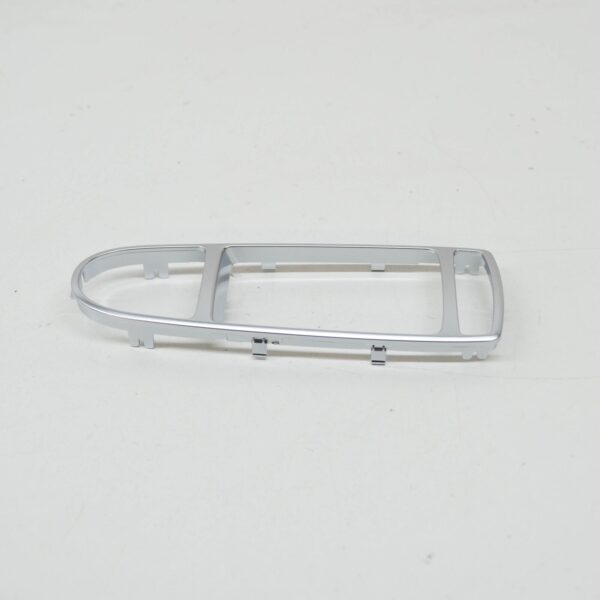 NEW MB E W213 FRONT LEFT DOOR WINDOW SWITCH PANEL TRIM A20572059012A17 ORIGINAL - Image 2