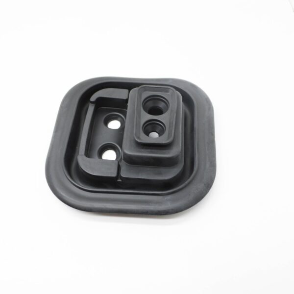 NEW MB GLA H247 BUSHING TO FIREWALL FEED-THROUGH GROMMET A2479980001 ORIGINAL - Image 2