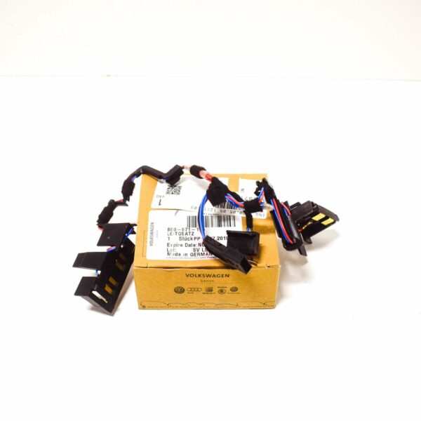 NEW AUDI A4 8E B6 REAR NUMBER PLATE LIGHT WIRING HARNESS 8E0971145 - Image 2