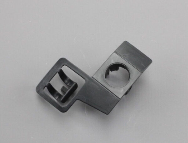NEW VOLKSWAGEN GOLF MK7 5G REAR RIGHT PDC HOLDER 5G9919492 ORIGINAL - Image 2