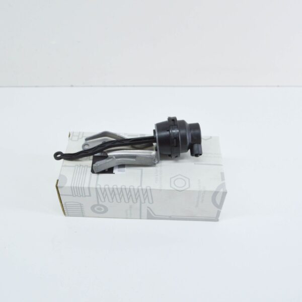 NEW MB C W204 EXHAUST GAS RECIRCULATION VACUUM CELL A6511410469 ORIGINAL - Image 2