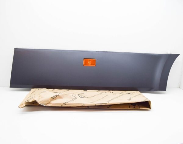 NEW VOLKSWAGEN CRAFTER SZ LEFT PROTECTIVE SIDE STRIP 7C38535359B9 ORIGINAL - Image 2