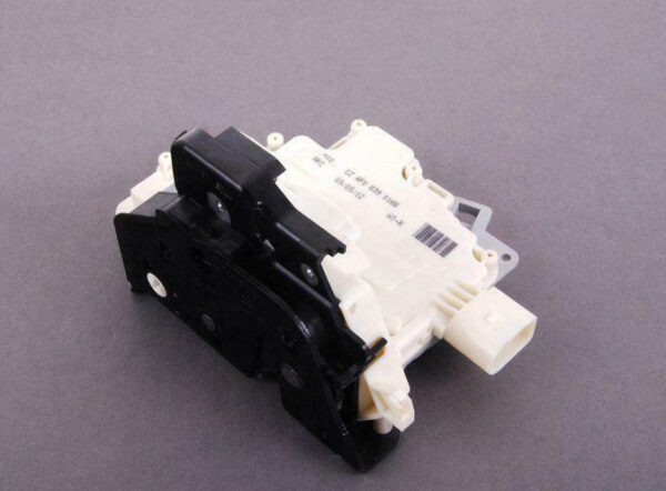 NEW AUDI A3 8P REAR RIGHT DOOR LOCK WITH DOOR CONTACT SWITCH 4F0839016B ORIGINAL - Image 2