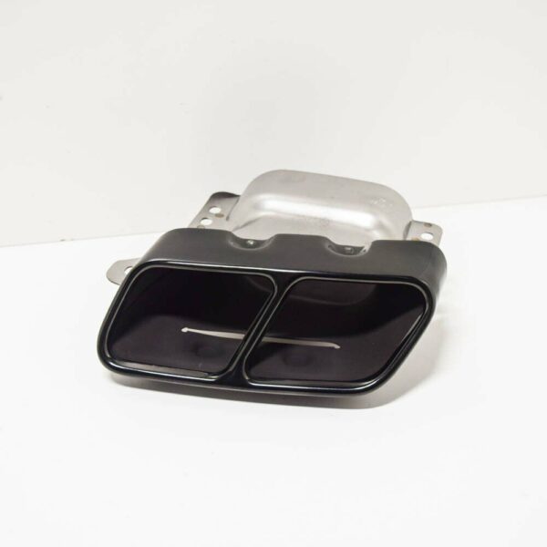 NEW MERCEDES BENZ A W176 AMG RIGHT SIDE EXHAUST TAIL TUBE A1764900327 ORIGINAL - Image 2