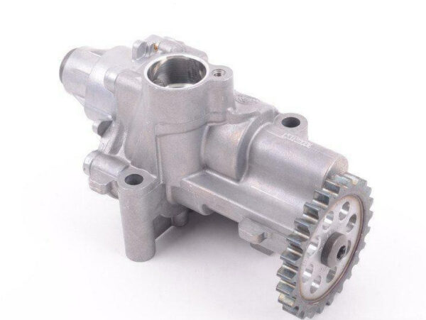 NEW VOLKSWAGEN BEETLE A5 ENGINE OIL PUMP 07K115105AC ORIGINAL - Image 2