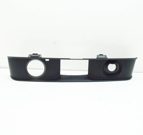 NEW AUDI E-TRON GT FRONT BUMPER CENTER TRIM 4J38078239B9 ORIGINAL - Image 2
