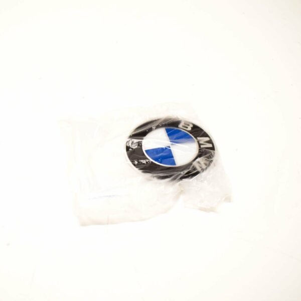 NEW BMW 6 E24 WHEEL CENTER HUB EMBLEM BADGE 70MM 36131122132 ORIGINAL - Image 2