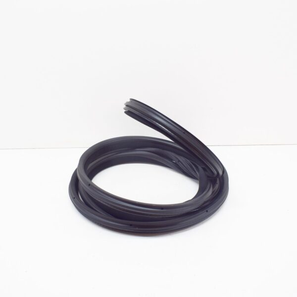 NEW MERCEDES-BENZ G W463 REAR DOOR SEAL A46373103809051 ORIGINAL - Image 2