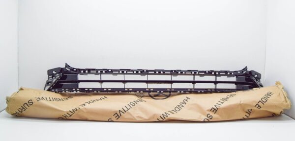 NEW VW ARTEON 3H FRONT LOWER CENTER BUMPER GRILLE 3G8853677A041 ORIGINAL - Image 2