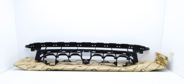 NEW AUDI A3 8Y FRONT BUMPER LOWER CENTER GRILLE 8Y0807647C9B9 - Image 2