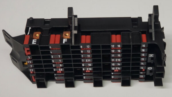 NEW MERCEDES-BENZ S W140 REAR END FUSE BOX A1405451701 ORIGINAL - Image 2