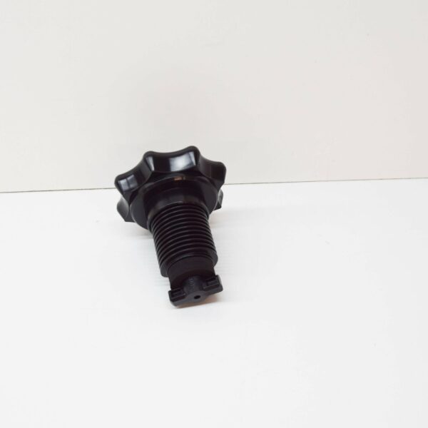 NEW VOLKSWAGEN PASSAT B8 SPARE WHEEL MOUNTING BOLT 3G0803899E ORIGINAL - Image 2