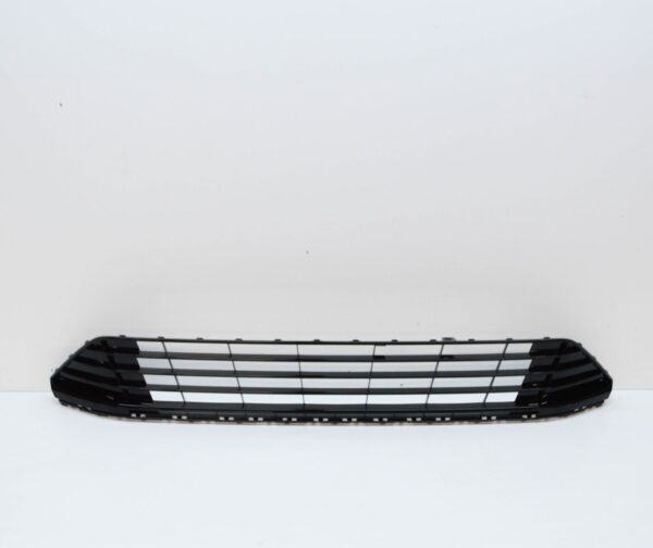 NEW VW PASSAT B8 3G FRONT LOWER VENT GRILLE 3G0853677B 041 3G0853677B041 - Image 2