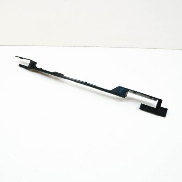 NEW VW TIGUAN AD ALLSPACE FRONT LEFR RADIATOR SEALING STRIP 5G0121331N ORIGINAL - Image 2