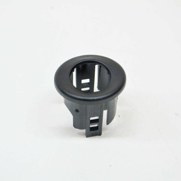 NEW VW TIGUAN 5N MK1 REAR CENTRE ULTRASOUND SENSOR RETAINER 5N0919491E - Image 2