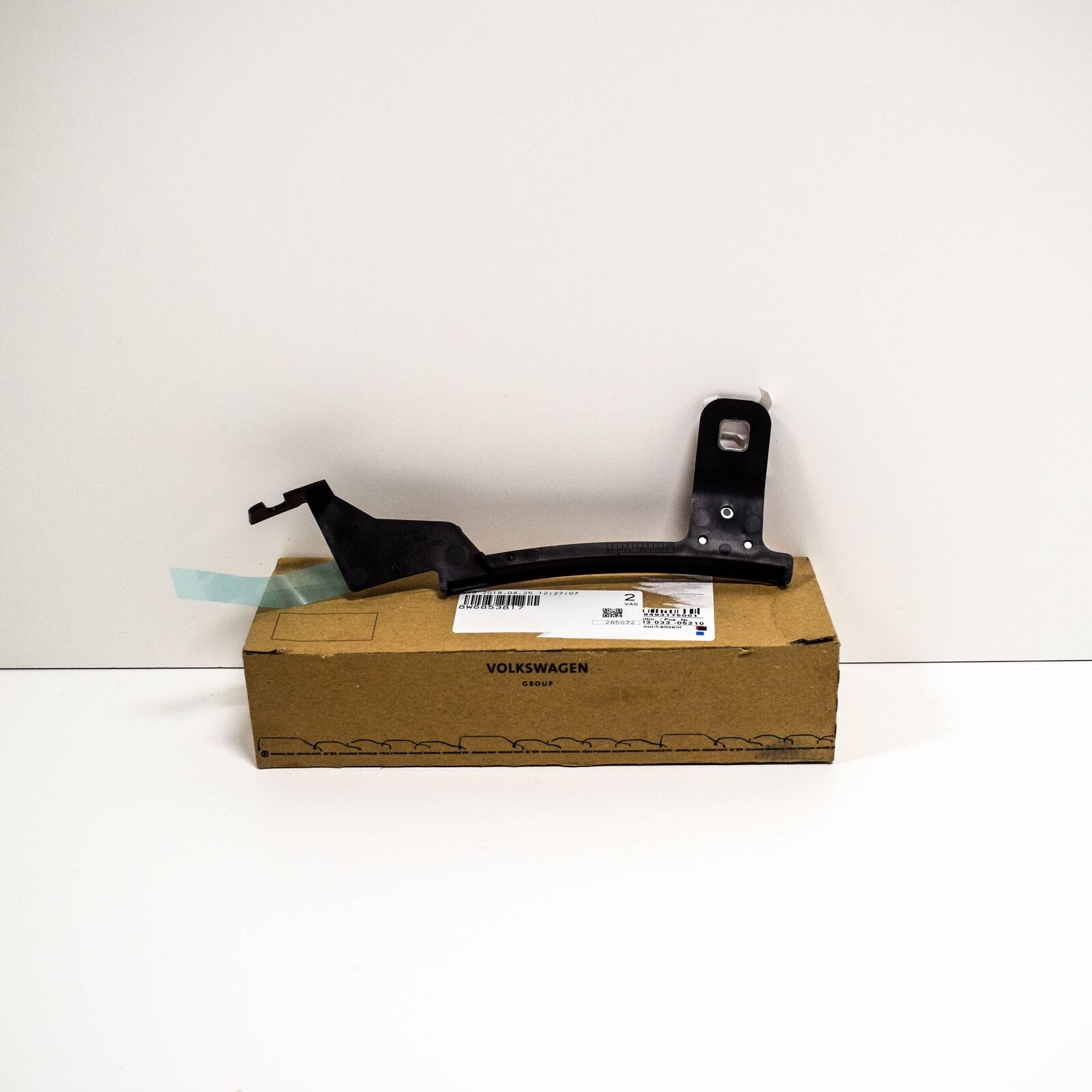 NEW AUDI A5 8W6 FRONT LEFT WHEEL COVER 8W6853817 ORIGINAL 2 NEW AUDI A5 8W6 FRONT LEFT WHEEL COVER 8W6853817 ORIGINAL - Image 2