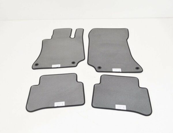 NEW MERCEDES-BENZ E W212 FLOOR CARPET MAT SET A21268088019J74 LHD 2017 ORIGINAL - Image 2