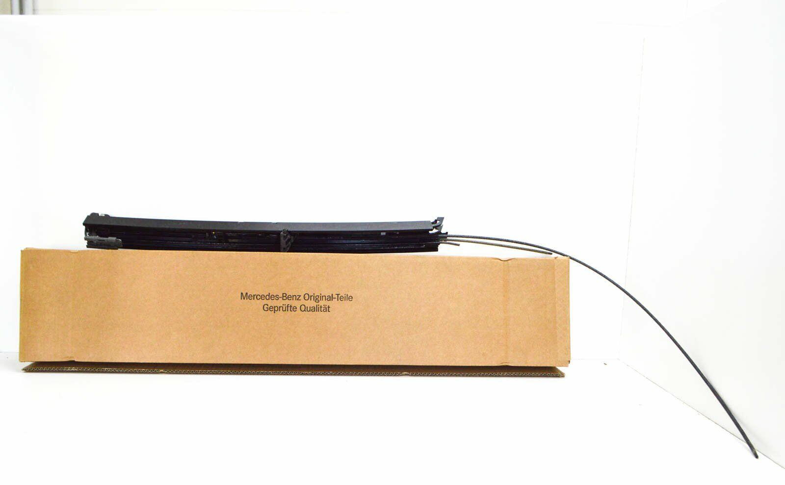 NEW MERCEDES-BENZ CLA C117 LEFT SLIDING ROOF MECHANICS A1177801300 ORIGINAL 2 NEW MERCEDES-BENZ CLA C117 LEFT SLIDING ROOF MECHANICS A1177801300 ORIGINAL - Image 2