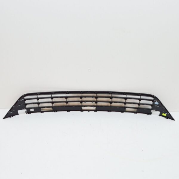 NEW VW TOUAREG 7L FRONT BUMPER LOWER CENTER GRILLE 7P6853671J041 ORIGINAL - Image 2