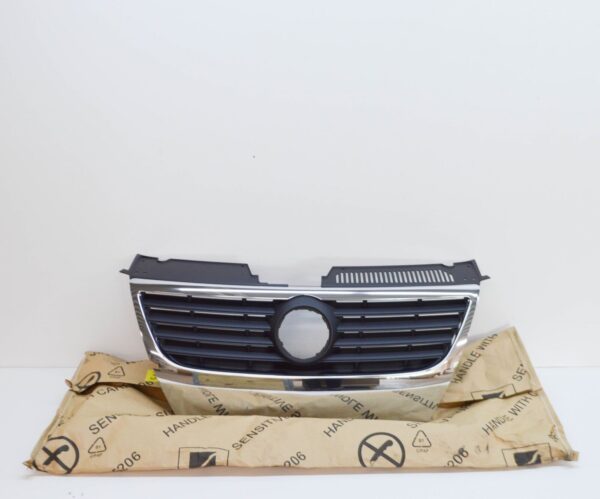 NEW VOLKSWAGEN PASSAT B6 FRONT RADIATOR GRILLE 3C0853651APWF ORIGINAL - Image 2