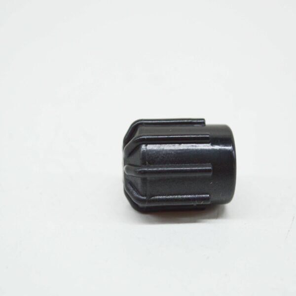 NEW MERCEDES-BENZ E W210 A/C VALVE CAP A1409880135 ORIGINAL - Image 2