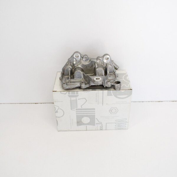 NEW MERCEDES BENZ C W205 OIL COOLER HOUSING A2741880400 ORIGINAL - Image 2