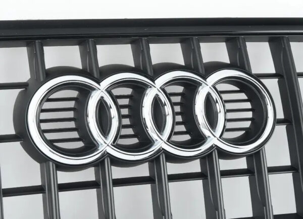 NEW AUDI Q3 8U FRONT RADIATOR GRILLE 8U0853651KVMZ - Image 2