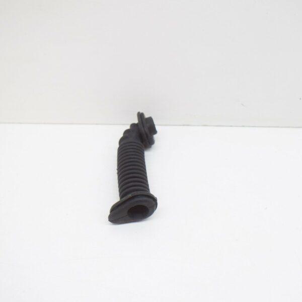 NEW VOLKSWAGEN GOLF MK5 TAILGATE CABLE GROMMET 1J6971840A ORIGINAL - Image 2