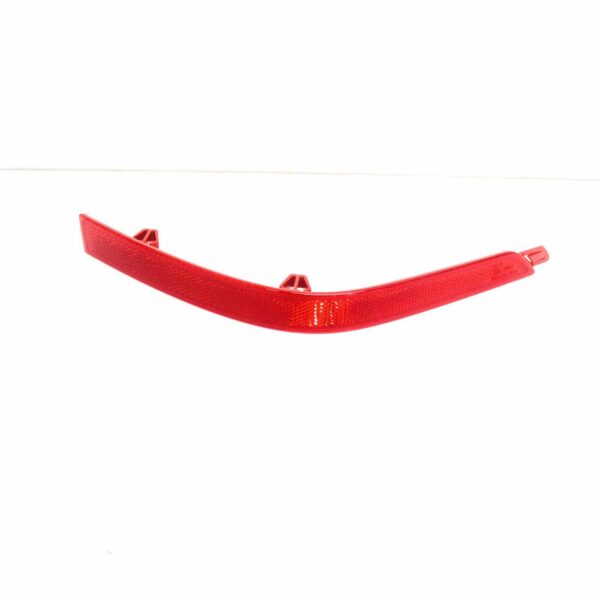 NEW VOLKSWAGEN TRANSPORTER T6 REAR LEFT LIGHT REFLECTOR 7E0945105E - Image 2