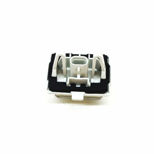 NEW MERCEDES-BENZ C-CLASS W205 REAR LICENSE PLATE LIGHT A0999067000 ORIGINAL - Image 2