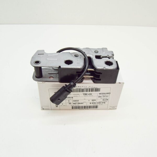 NEW SKODA YETI 5L LOWER PART BONNET LOCK 5L0823509B ORIGINAL - Image 2