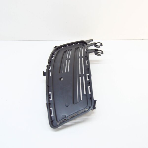 NEW MERCEDES-BENZ A-CLASS W176 FRONT BUMPER LEFT COVER A1768851522 ORIGINAL - Image 2