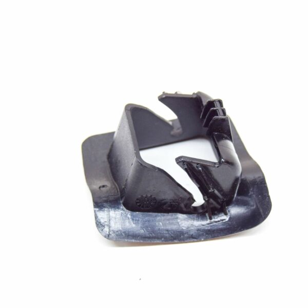 NEW MERCEDES-BENZ A W169 REAR SEAT LEFT OUTSIDE COVER A1699230322 ORIGINAL - Image 2